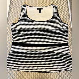White House Black Market Zigzag Tank Top - Black and White